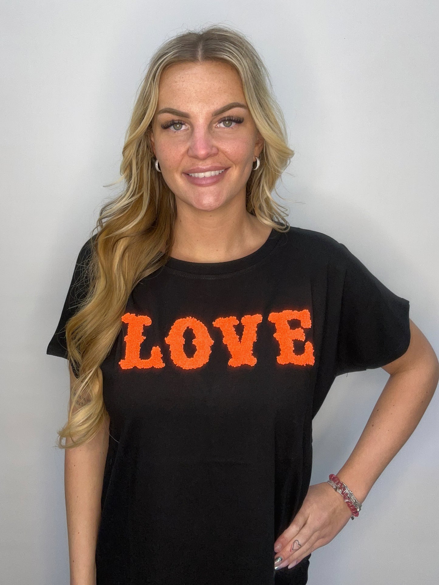 LOVE SHIRT ORANGE