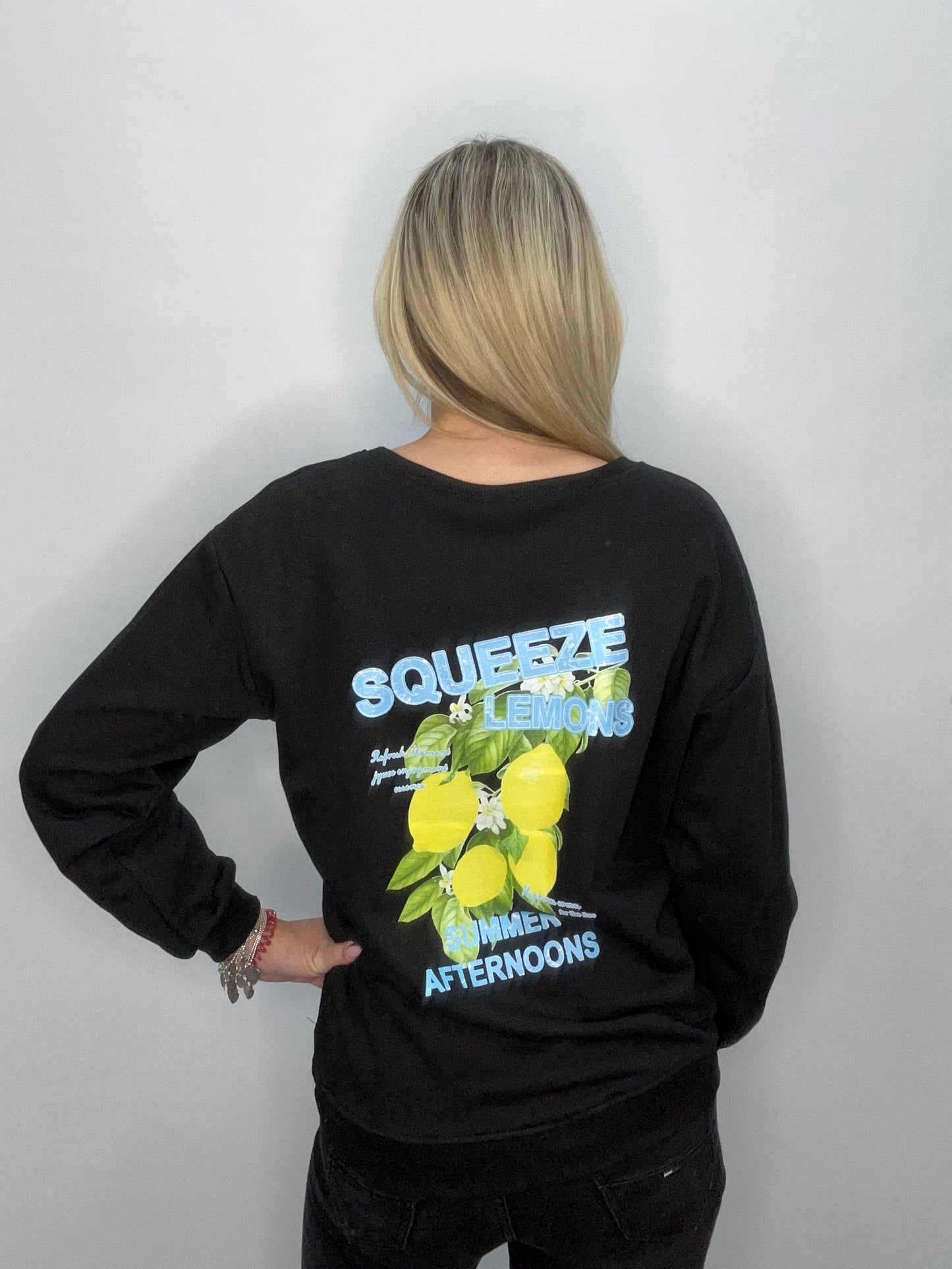 SQUEEZE LEMONS SWEATER BLACK